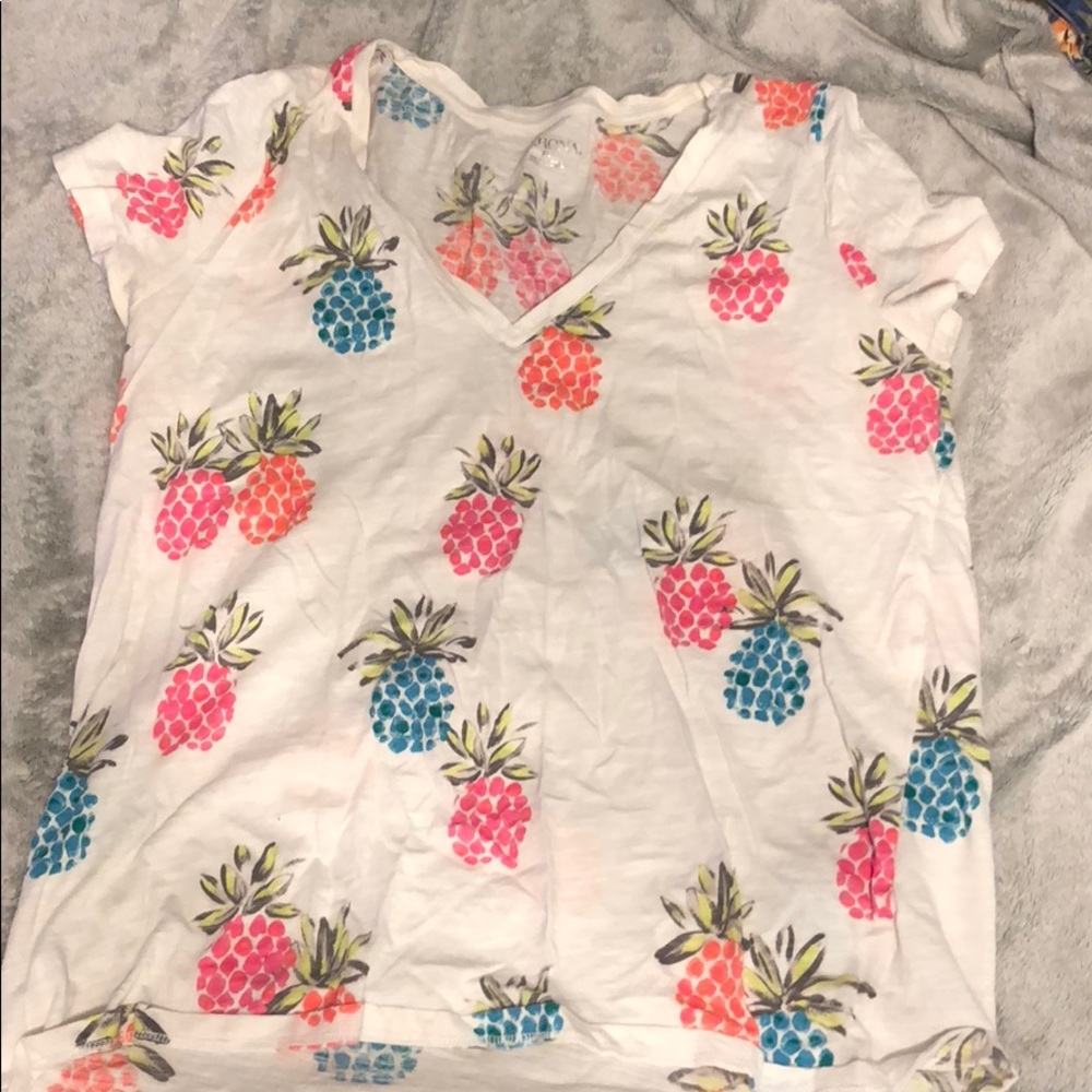 Pineapple tee